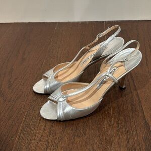 Manolo Blahnik Silver Dress Shoe Heels Size 40.5/10.5
